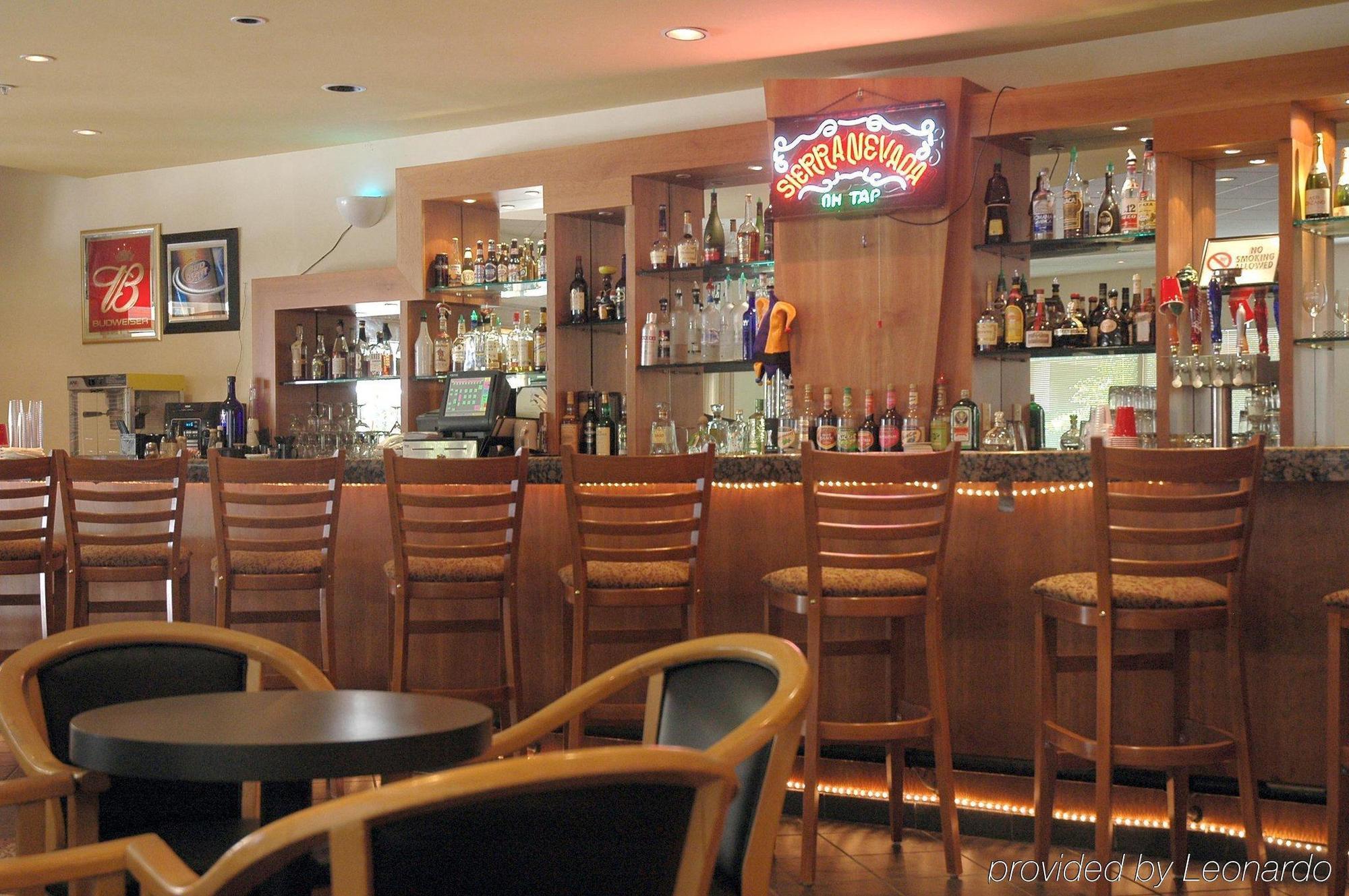 Crowne Plaza Silicon Valley North - Union City By Ihg Exterior foto